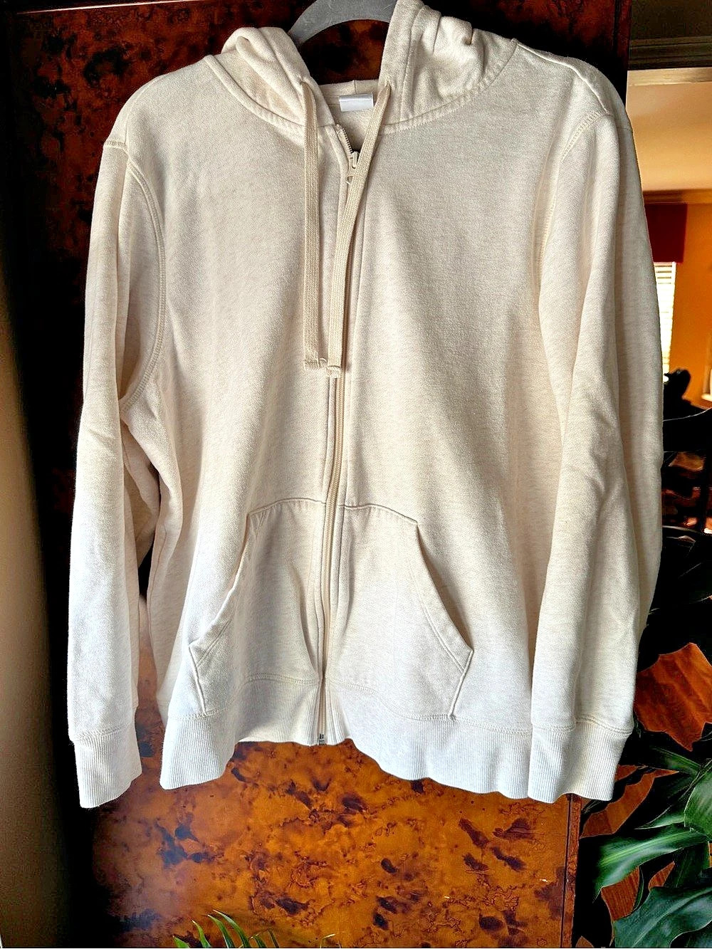 Amazon Essentials Women's Fleece Full-Zip Hoodie Cream 1X